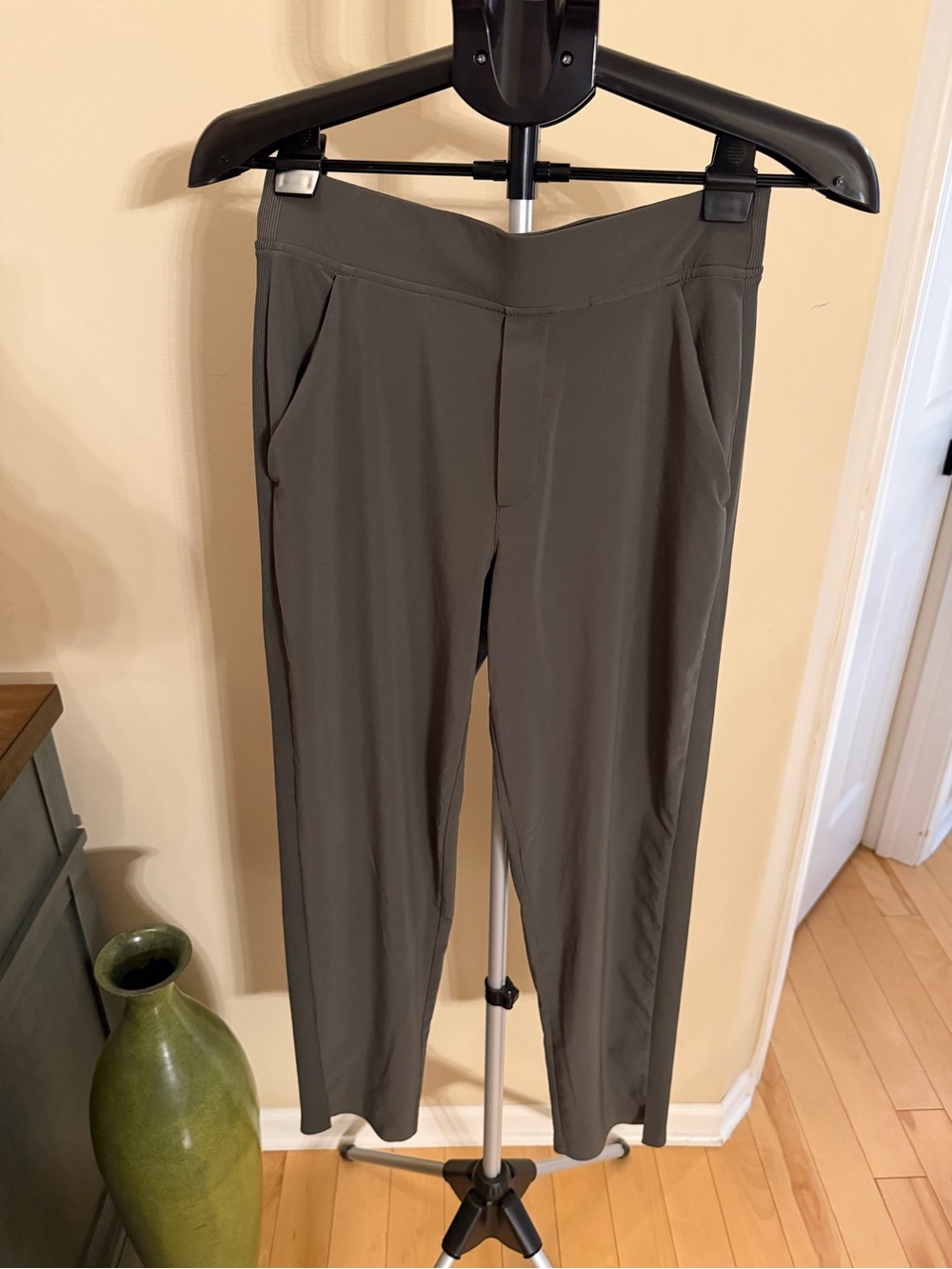 Athleta Brooklyn Ankle Pants Women’s 4 Jungle Green Stretch Travel